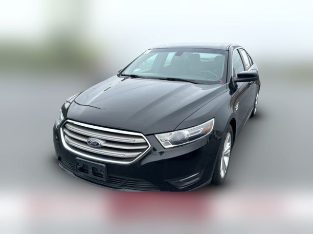 2018 Ford Taurus SEL