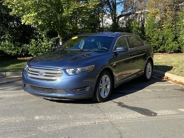 2018 Ford Taurus SEL