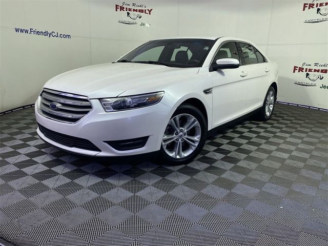 2018 Ford Taurus SEL