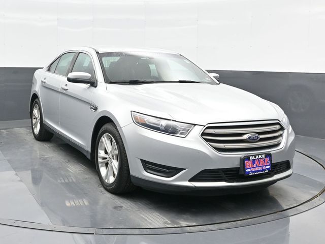 2018 Ford Taurus SEL