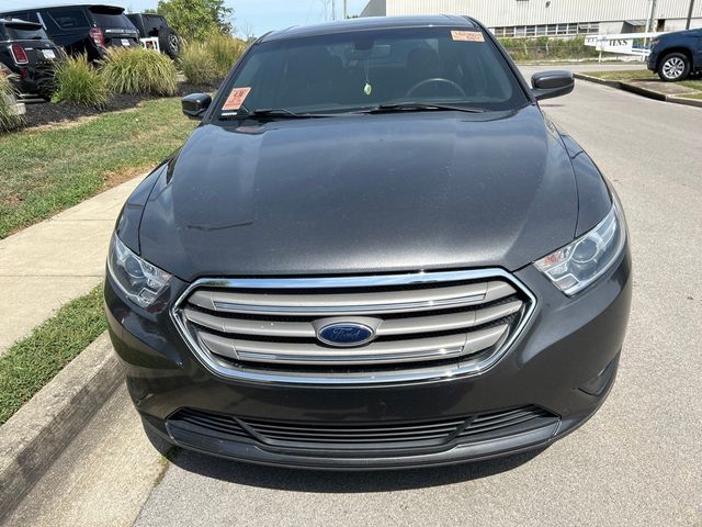 2018 Ford Taurus SEL