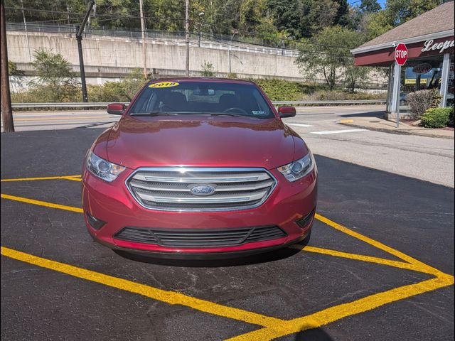 2018 Ford Taurus SEL