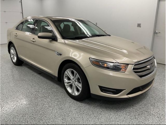 2018 Ford Taurus SEL