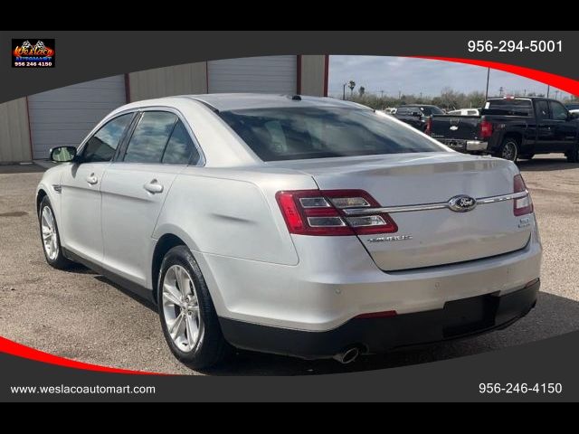 2018 Ford Taurus SEL