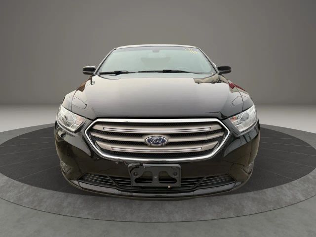 2018 Ford Taurus SEL