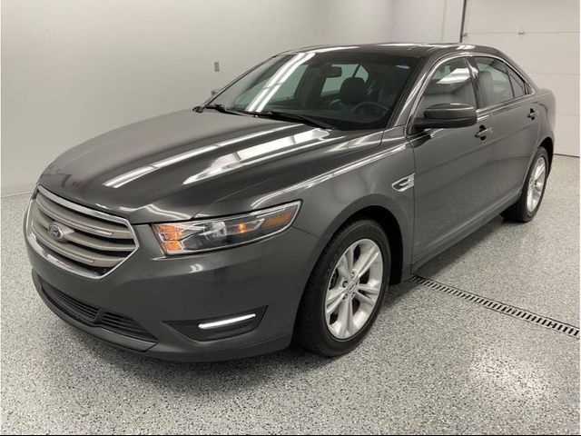 2018 Ford Taurus SEL