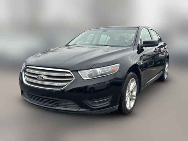 2018 Ford Taurus SE