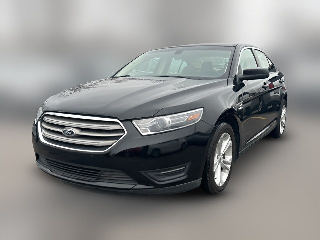 2018 Ford Taurus SE