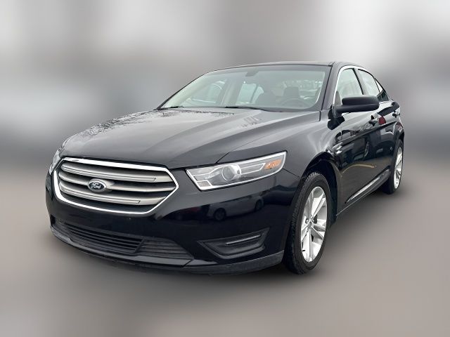 2018 Ford Taurus SE