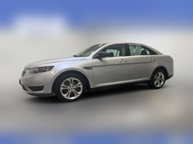 2018 Ford Taurus SE