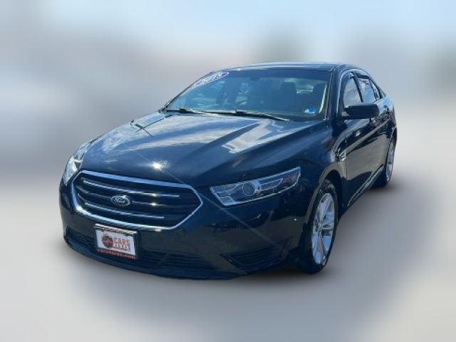 2018 Ford Taurus SE