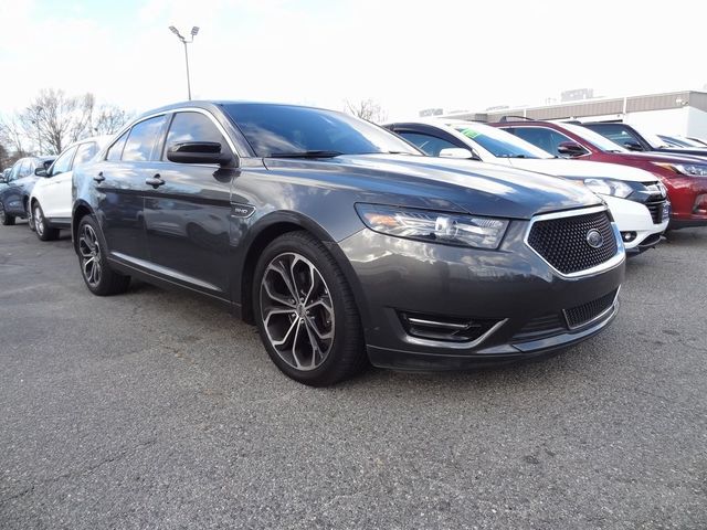 2018 Ford Taurus SHO