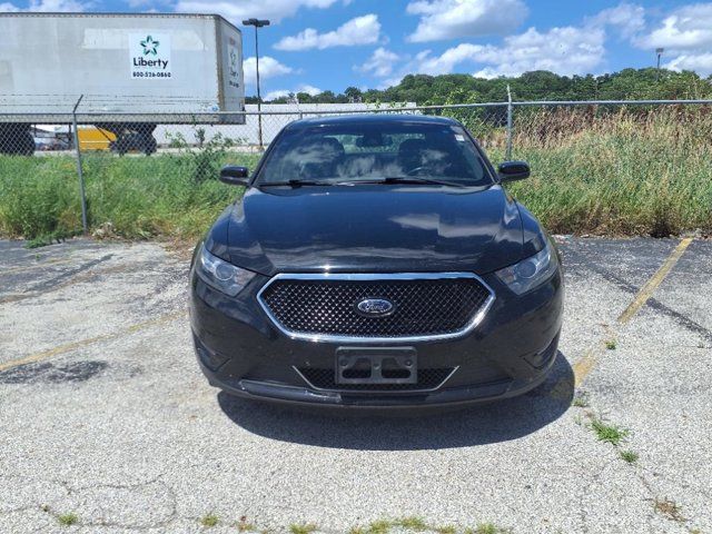 2018 Ford Taurus SHO