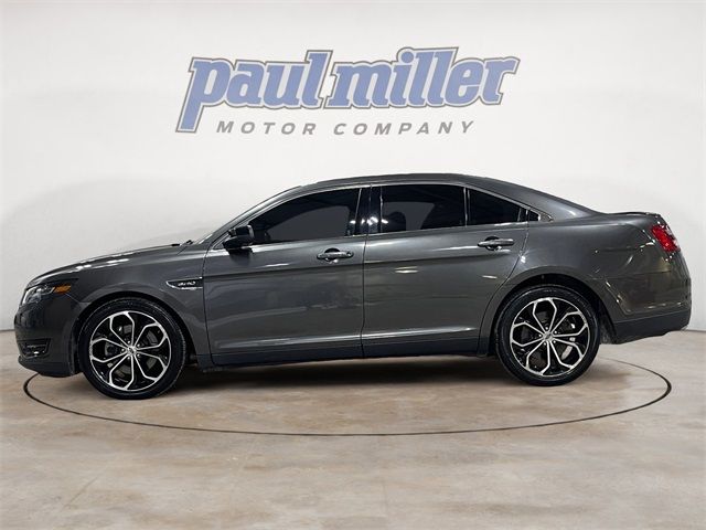 2018 Ford Taurus SHO