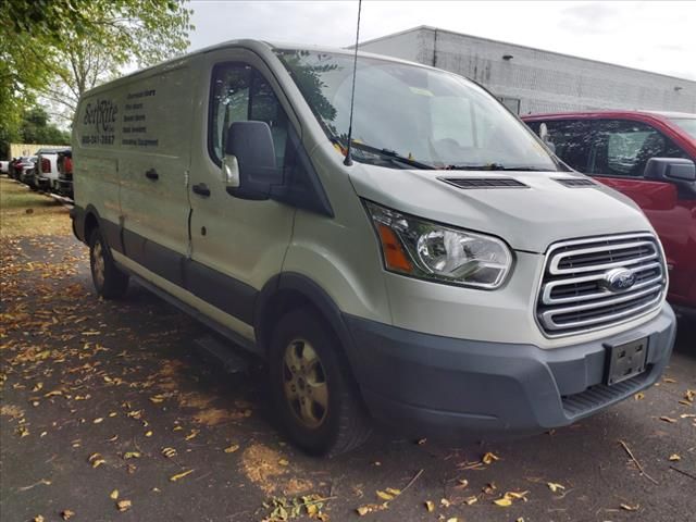 2018 Ford Transit Base