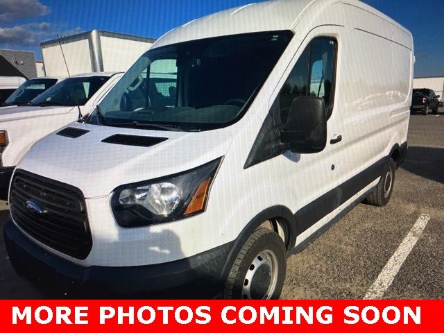 2018 Ford Transit Base