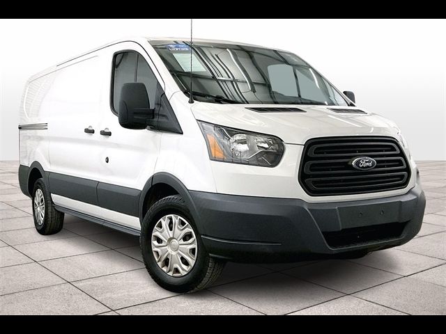 2018 Ford Transit Base