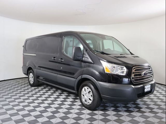 2018 Ford Transit Base