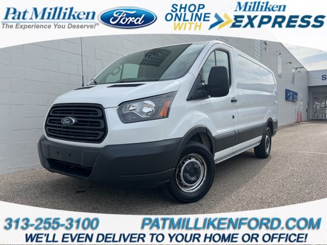 2018 Ford Transit Base