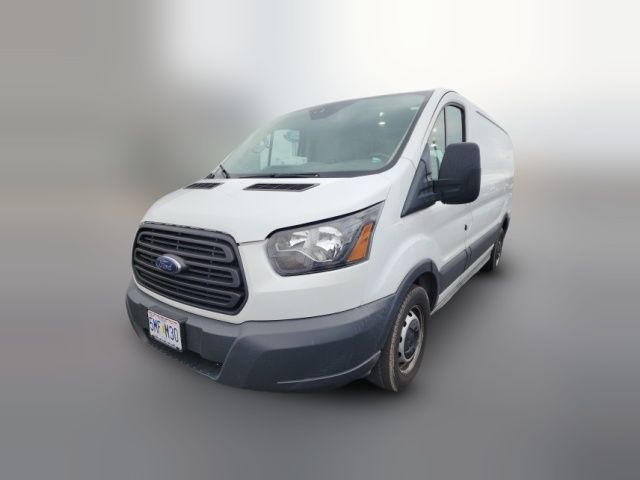 2018 Ford Transit Base