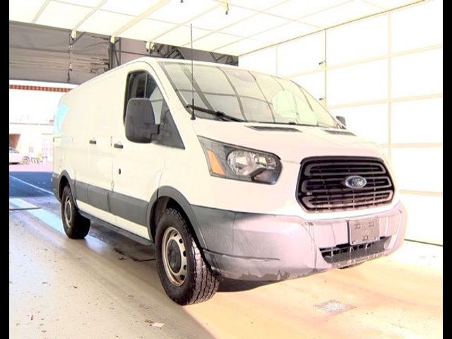 2018 Ford Transit Base