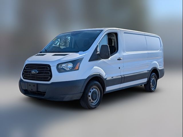 2018 Ford Transit Base