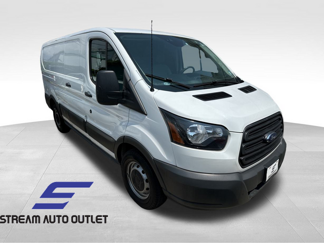 2018 Ford Transit Base