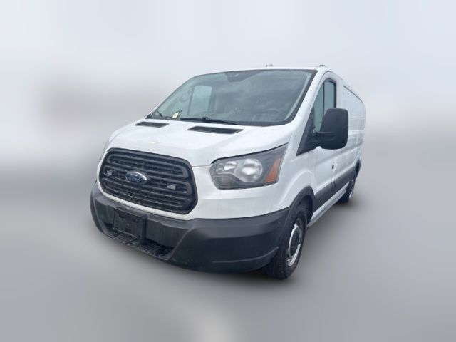 2018 Ford Transit Base