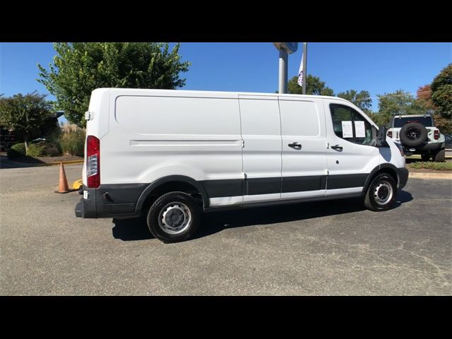 2018 Ford Transit Base