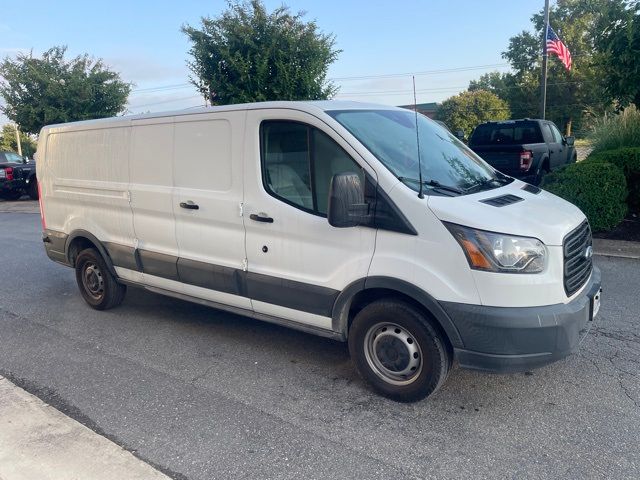 2018 Ford Transit Base