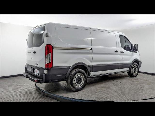 2018 Ford Transit Base