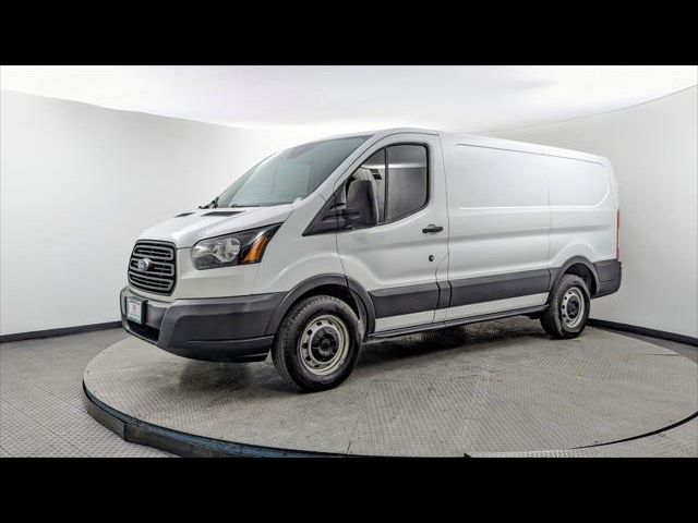 2018 Ford Transit Base