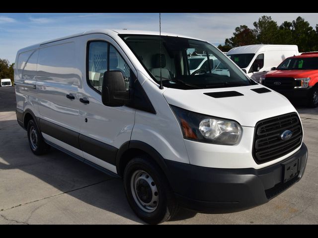 2018 Ford Transit Base