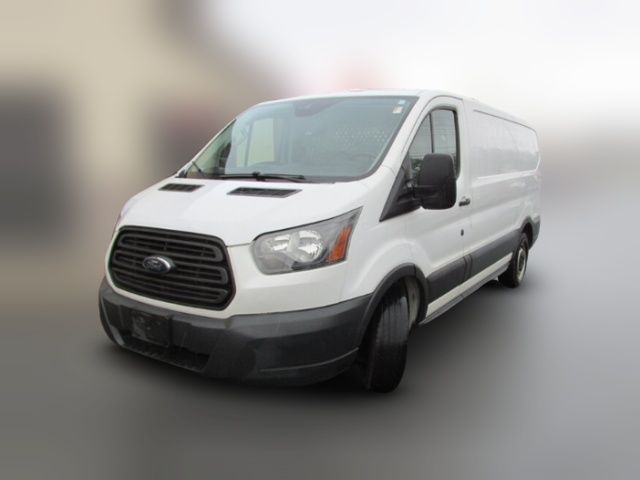 2018 Ford Transit Base