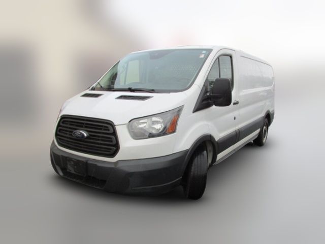 2018 Ford Transit Base