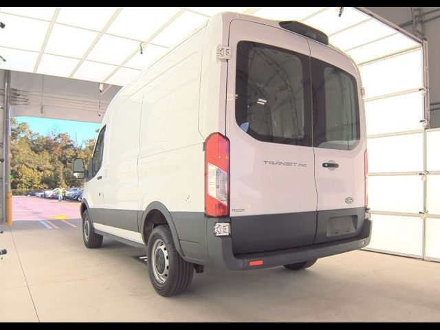 2018 Ford Transit Base