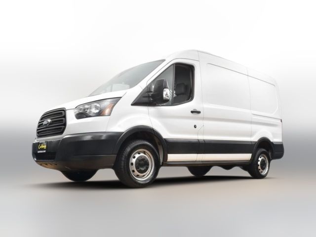 2018 Ford Transit Base