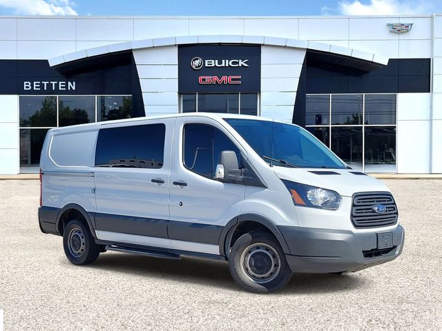 2018 Ford Transit Base