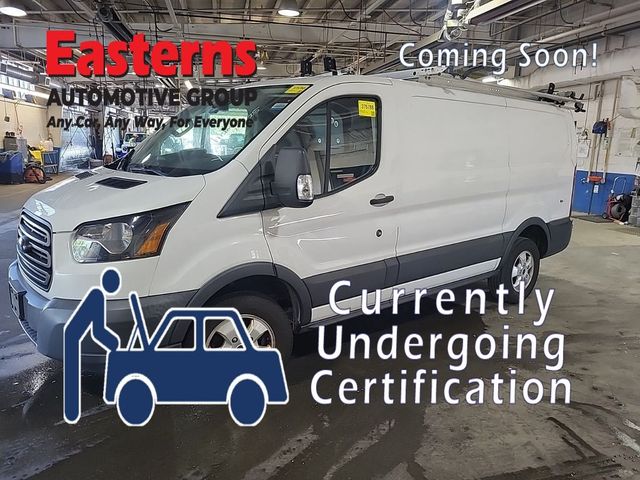 2018 Ford Transit Base