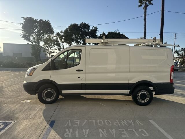 2018 Ford Transit Base