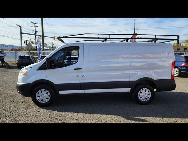 2018 Ford Transit Base