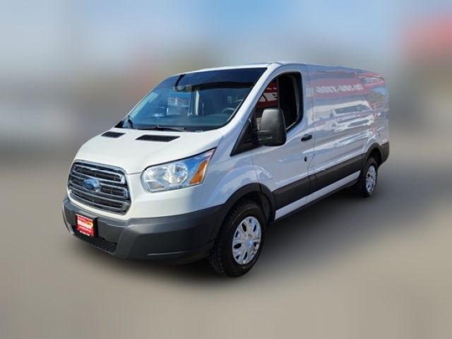 2018 Ford Transit Base