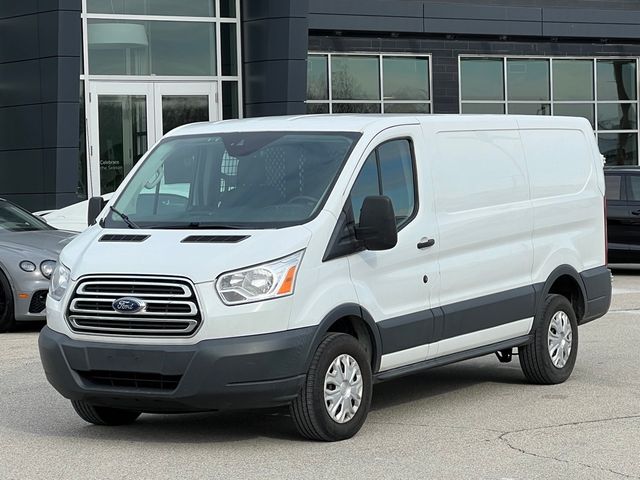 2018 Ford Transit Base