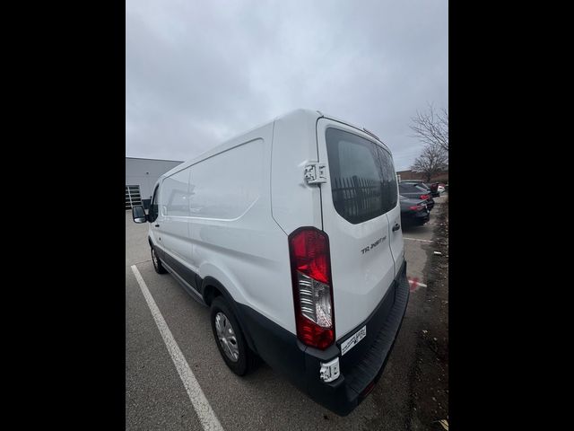 2018 Ford Transit Base