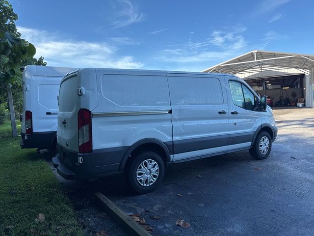 2018 Ford Transit Base