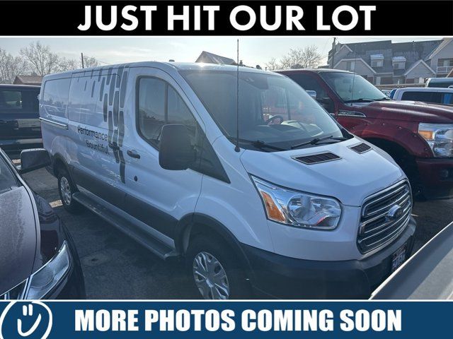 2018 Ford Transit Base