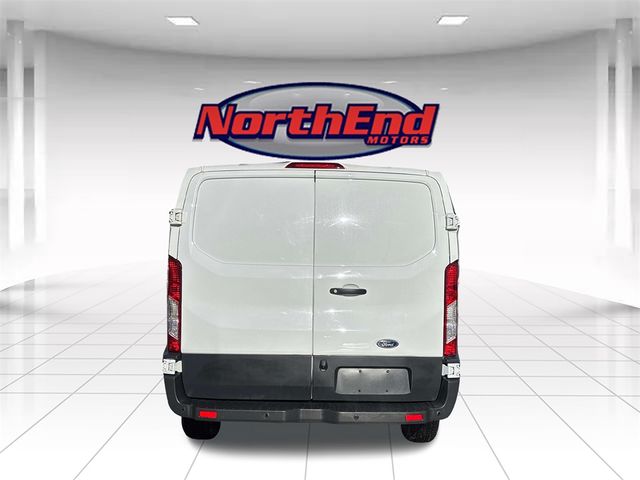 2018 Ford Transit Base