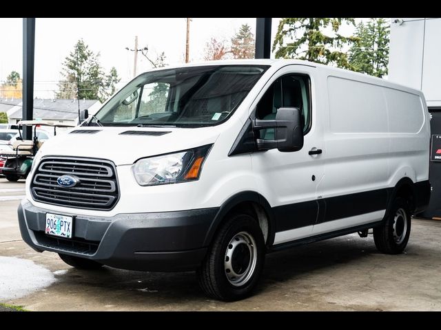 2018 Ford Transit Base