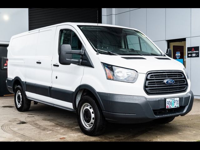 2018 Ford Transit Base