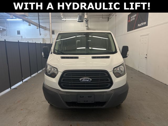 2018 Ford Transit Base